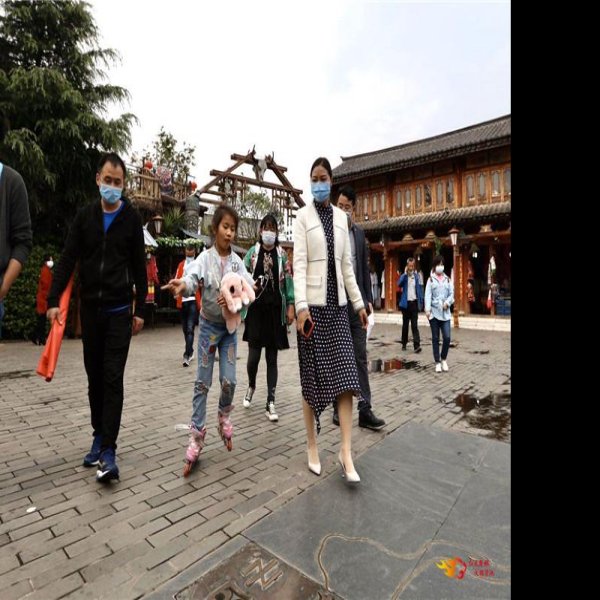 楚雄彝人古镇太阳历广场 - 图片10