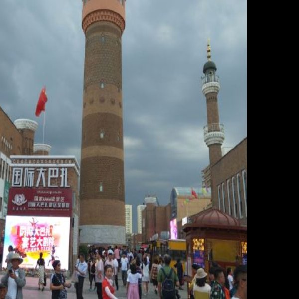 乌鲁木齐新疆国际大巴扎 - 图片4