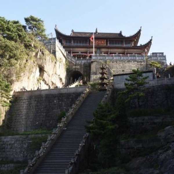九华山肉身宝殿 - 图片3