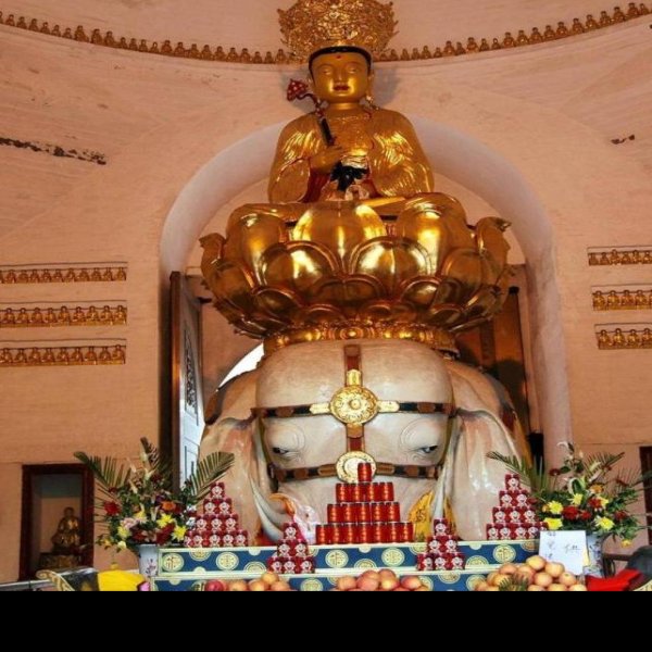 峨眉山圣寿万年寺铜铁佛像 - 图片1