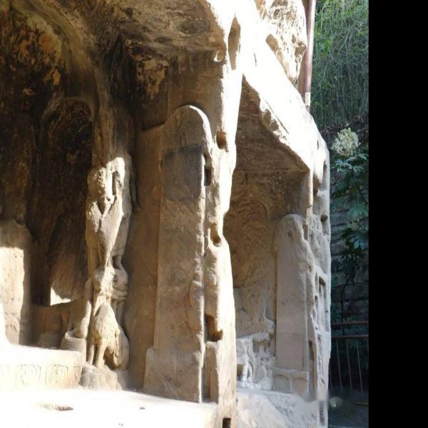 皇泽寺摩崖造像 - 图片4