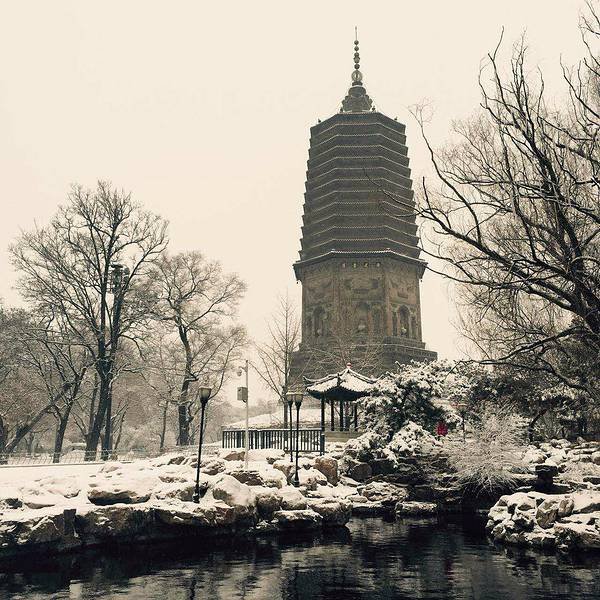 辽阳白塔 - 图片1