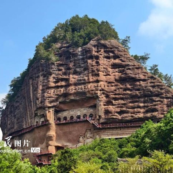 天水麦积山石窟 - 图片1