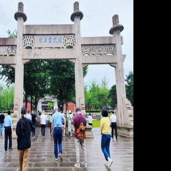 临安吴越国王陵 - 图片3