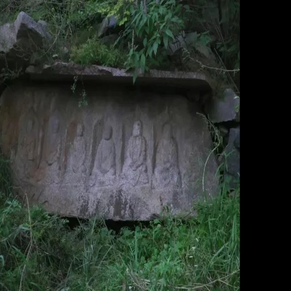 曲回寺石像塚 - 图片3