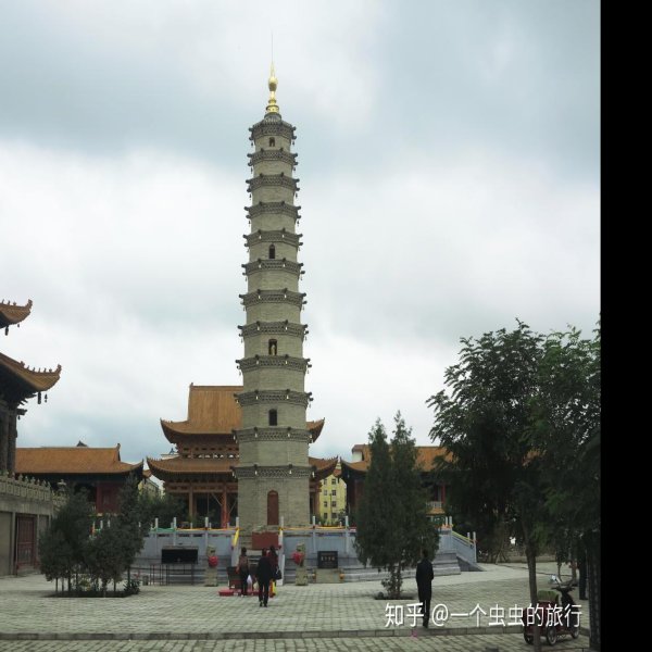 鸠摩罗什舍利塔 - 图片9