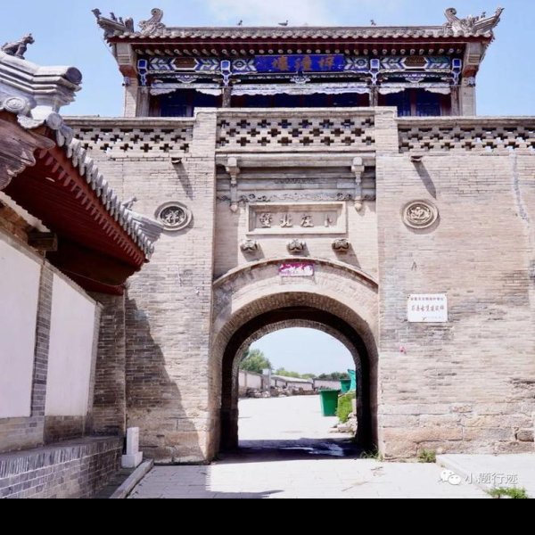 卜北堡玉泉寺 - 图片1