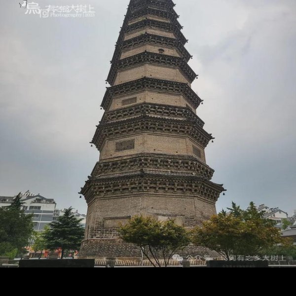 龙泉塔 - 图片8
