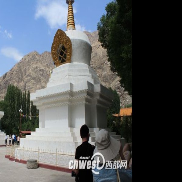 巴伦台黄庙 - 图片3