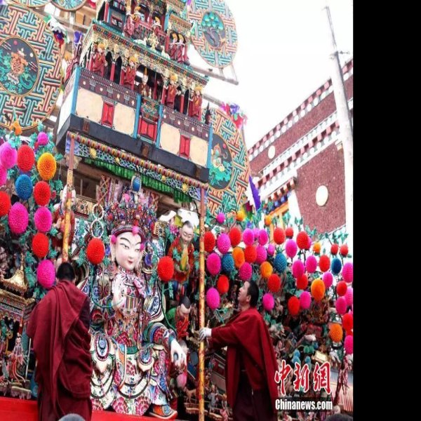 青海塔尔寺酥油花 - 图片8