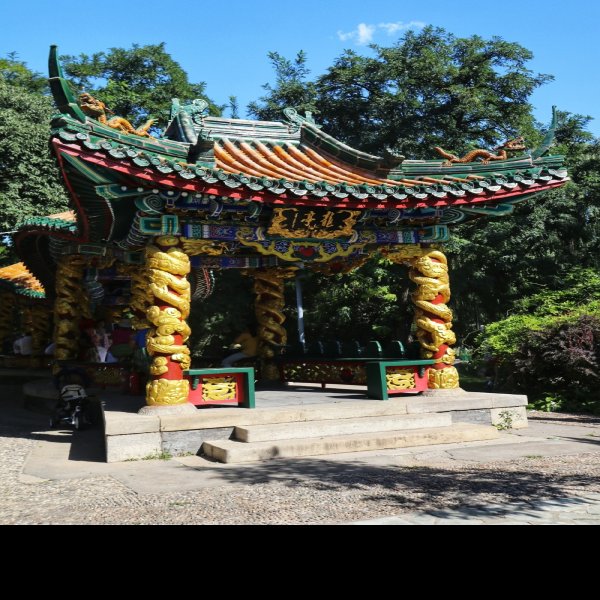 龙亭 - 图片1