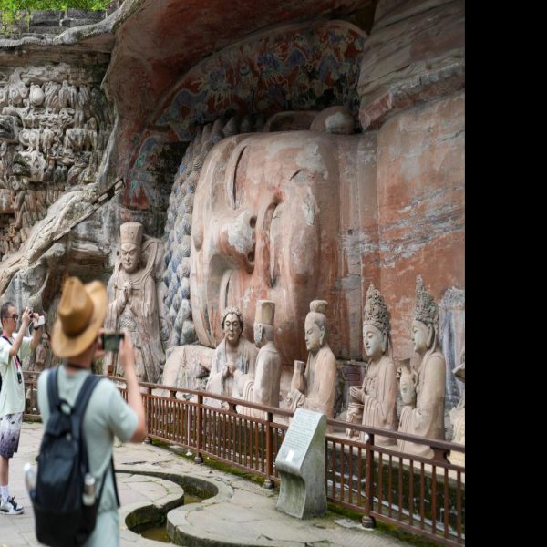 宝顶山石刻 - 图片5