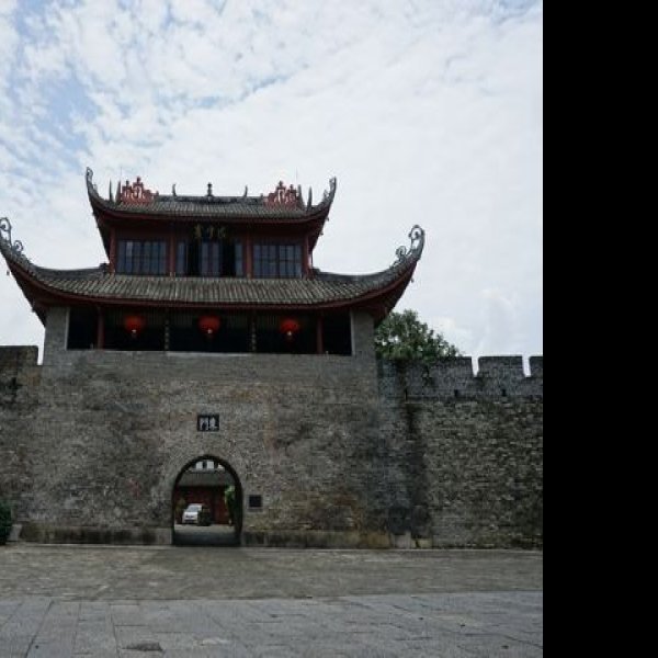 广西柳州东门城楼 - 图片2