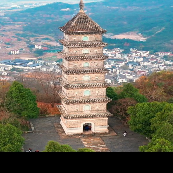 赤城山塔 - 图片1