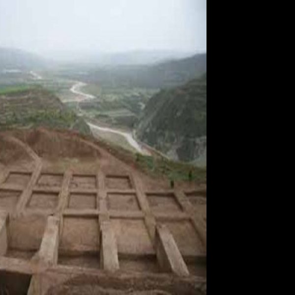 大堡子山遗址及墓群 - 图片7