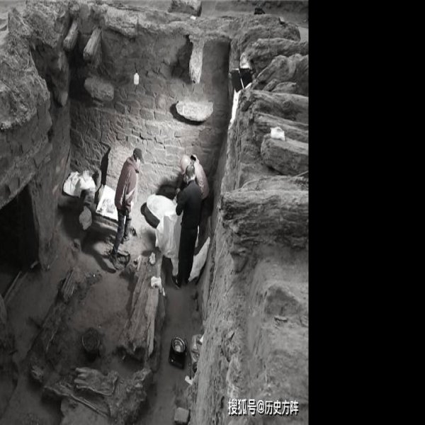 热水墓群 - 图片7