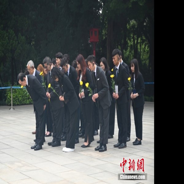 广州黄花岗七十二烈士墓 - 图片1