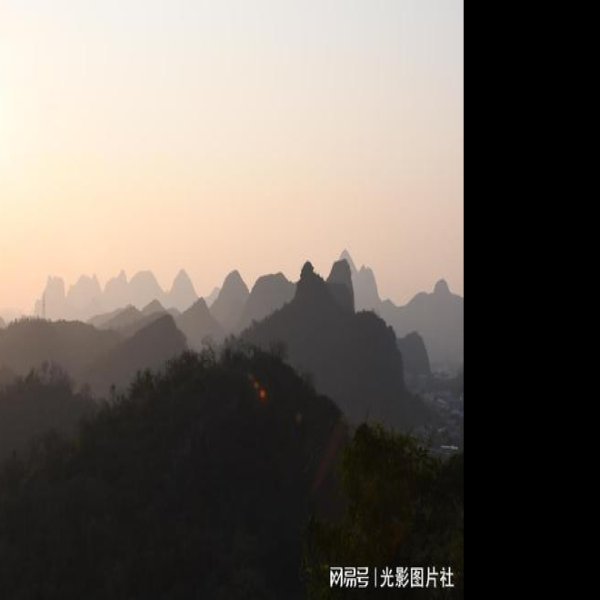 桂林叠彩山 - 图片1