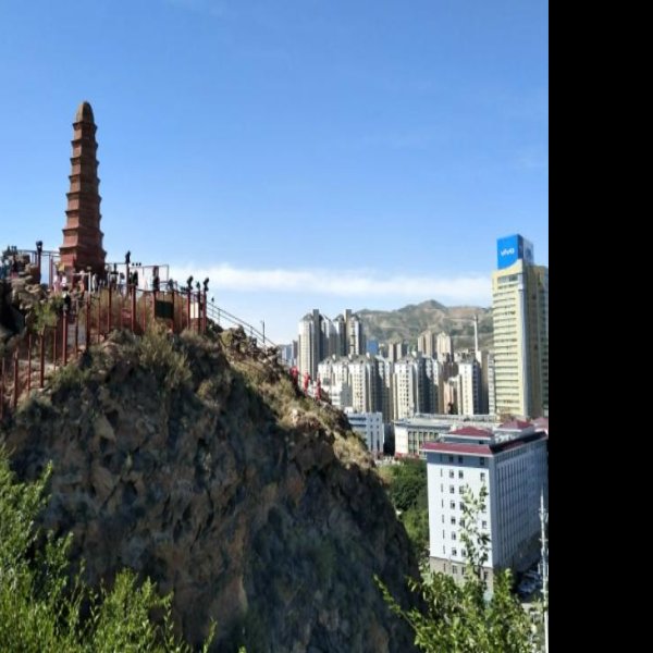 新疆乌鲁木齐红山 - 图片3