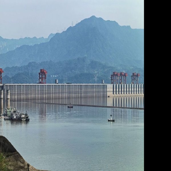 湖北宜昌葛洲坝 - 图片3