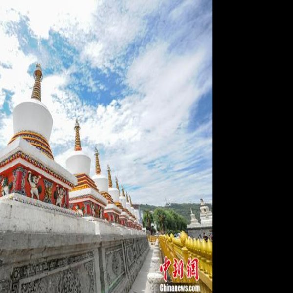 青海西宁塔尔寺广场 - 图片8