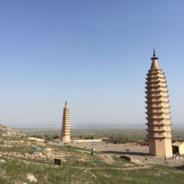 拜寺口双塔 - 图片8