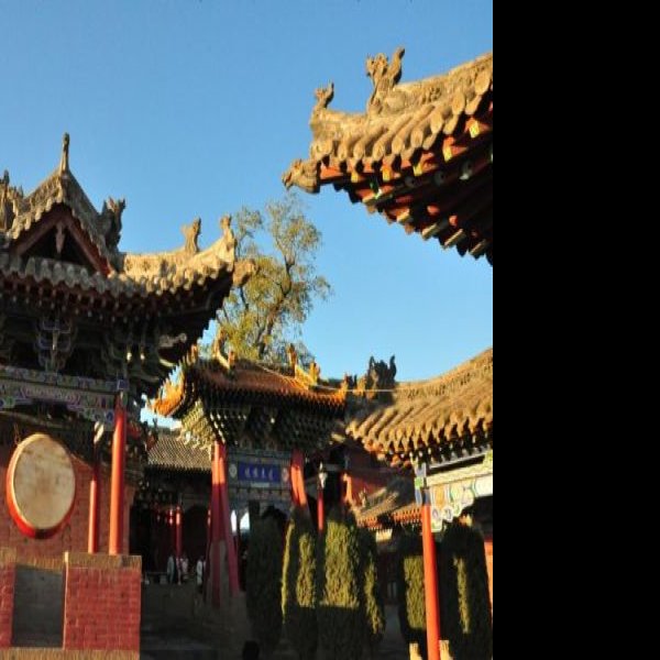 米脂李自成行宫 - 图片1