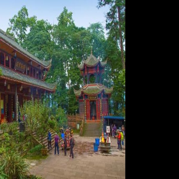 峨眉山报国寺 - 图片4