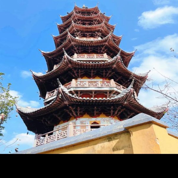 龙华塔 - 图片1