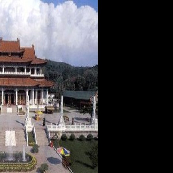 鞍山博物馆 - 图片3