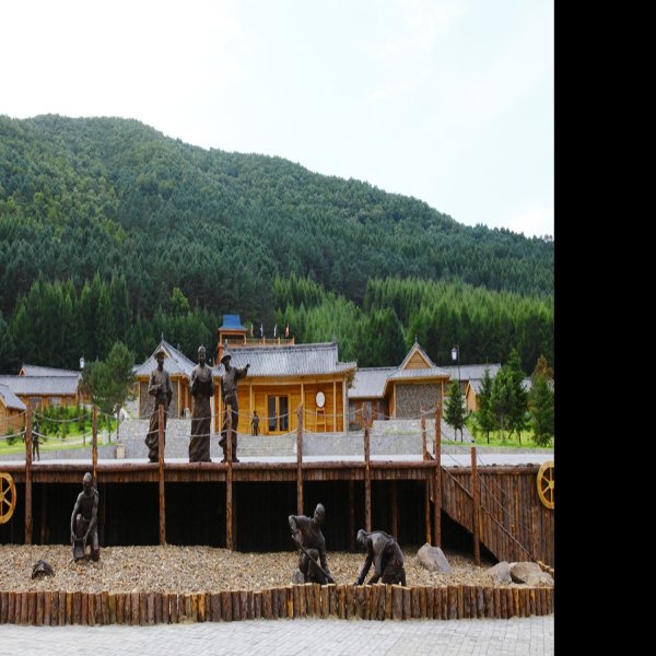 鹤岗古城 - 图片4