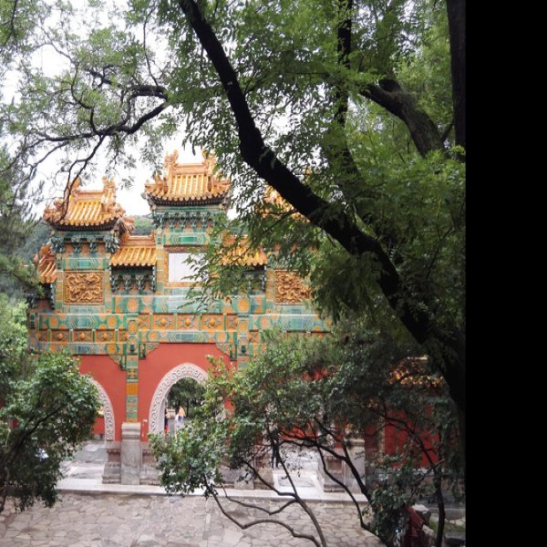 承德外八庙琉璃牌楼 - 图片4