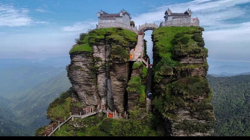 铜仁梵净山红云金顶