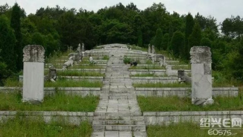 张廷玉墓