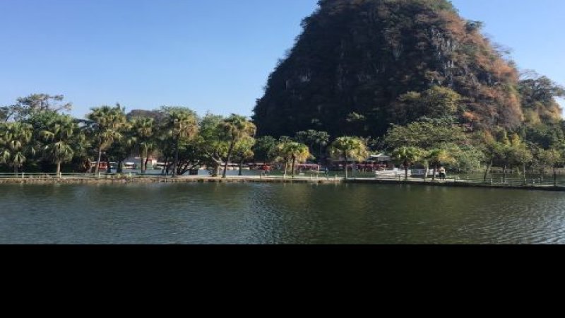 广西桂林七星岩