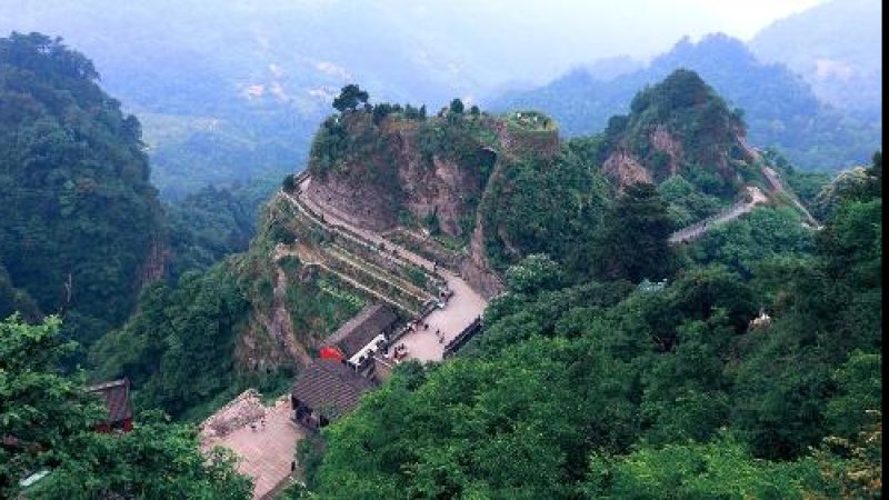湖北十堰武当山