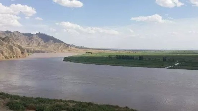 宁夏吴忠黄河大峡谷