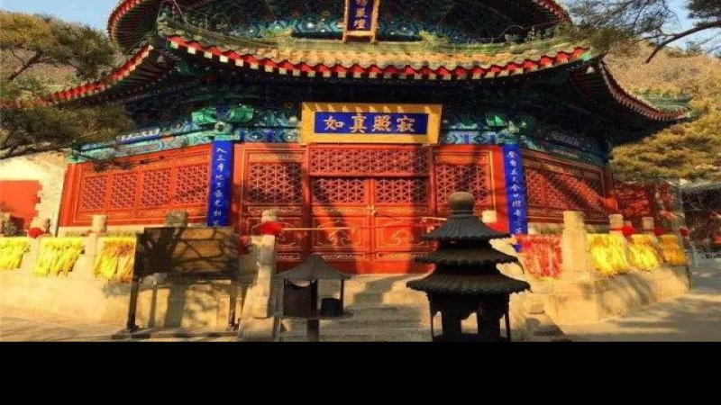 北京潭柘寺