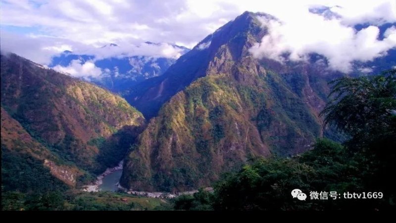 林芝雅鲁藏布大峡谷拐弯