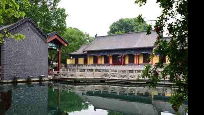 济南珍珠泉大院
